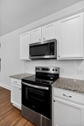 992 Theodore Road, Awendaw, SC 29429