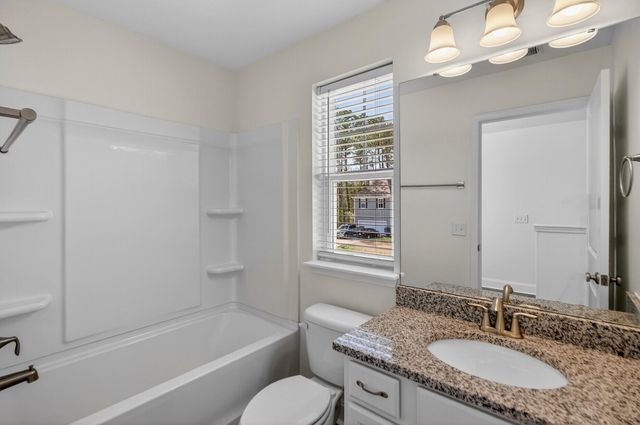 992 Theodore Road, Awendaw, SC 29429