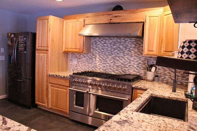 3614 Creek Road, Albany, VT 05820