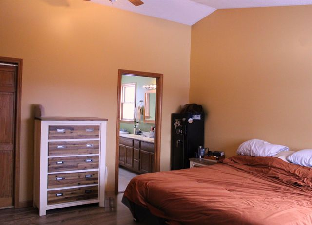 3614 Creek Road, Albany, VT 05820