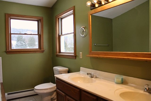 3614 Creek Road, Albany, VT 05820