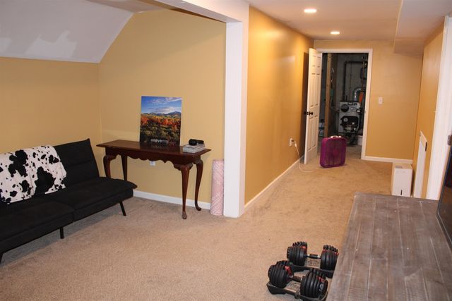 3614 Creek Road, Albany, VT 05820