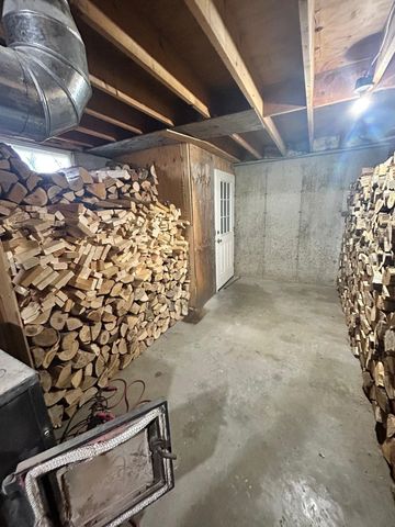 3614 Creek Road, Albany, VT 05820