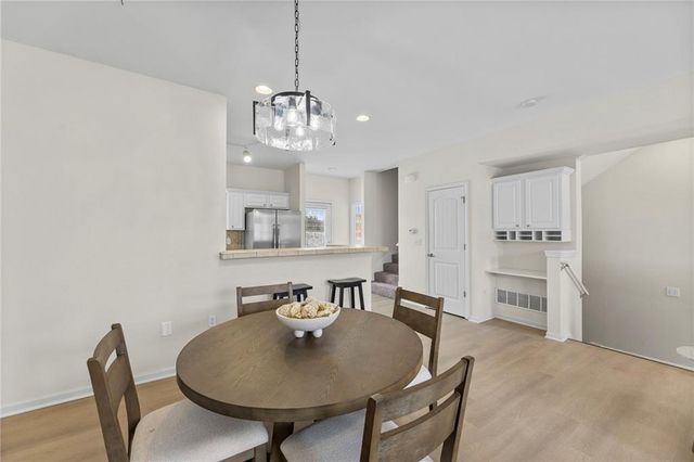 5245 Overland Drive B23, Lawrence, KS 66049