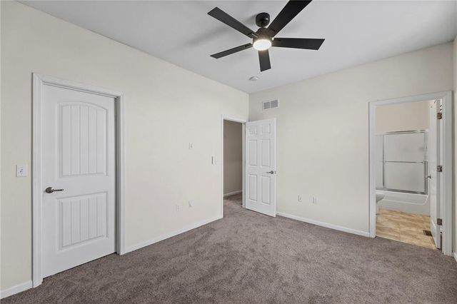 5245 Overland Drive B23, Lawrence, KS 66049