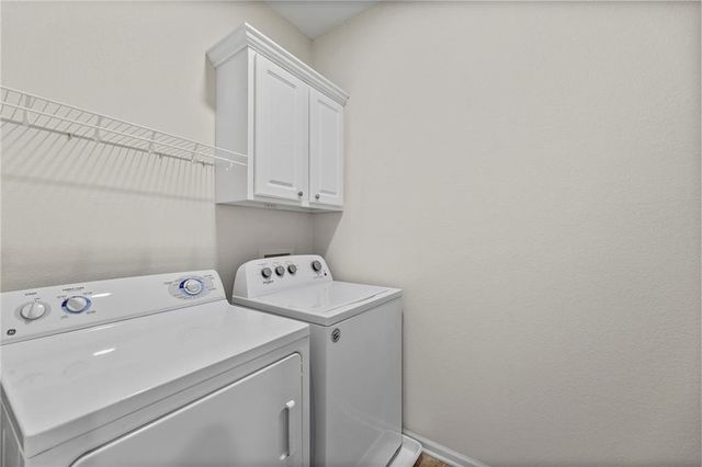 5245 Overland Drive B23, Lawrence, KS 66049