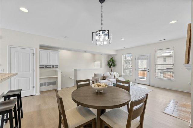 5245 Overland Drive B23, Lawrence, KS 66049