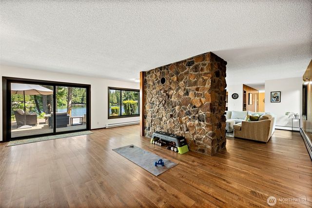 1822 Lakemoor Place SW, Olympia, WA 98512