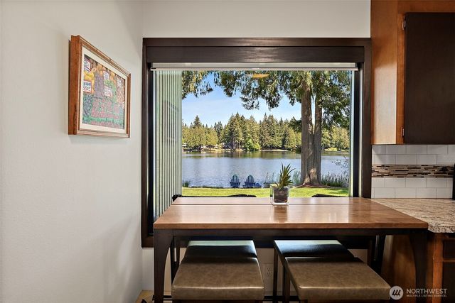 1822 Lakemoor Place SW, Olympia, WA 98512