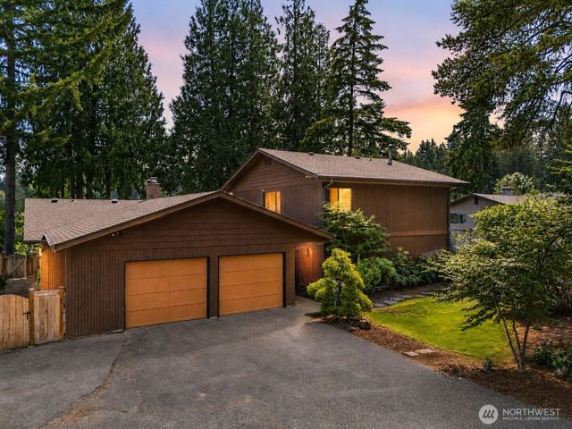 1822 Lakemoor Place SW, Olympia, WA 98512