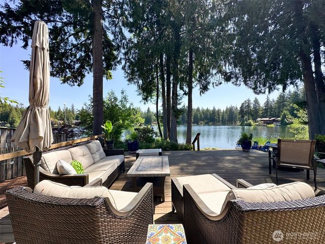 1822 Lakemoor Place SW, Olympia, WA 98512