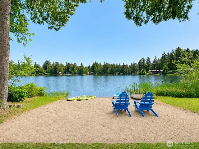 1822 Lakemoor Place SW, Olympia, WA 98512
