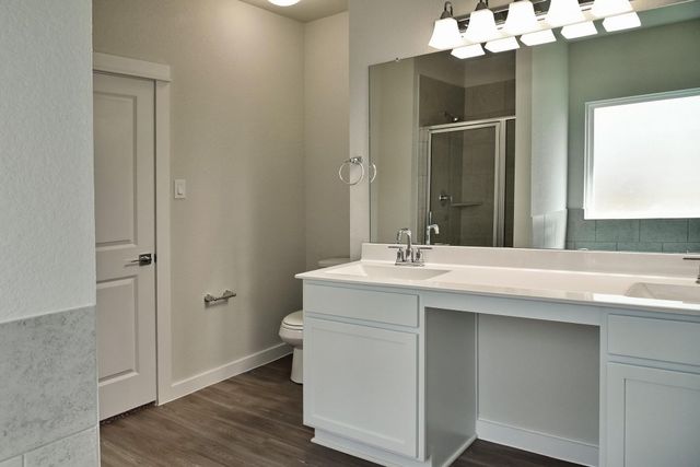 358 Shoreview Drive, Conroe, TX 77303