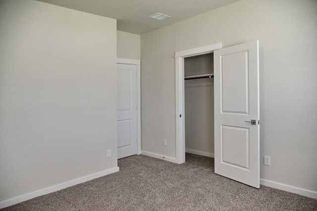358 Shoreview Drive, Conroe, TX 77303