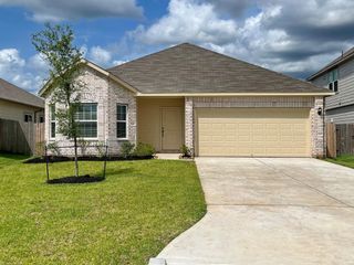 358 Shoreview Drive, Conroe, TX 77303