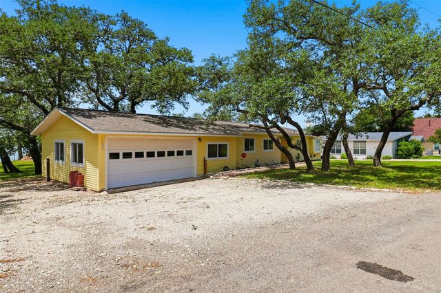 106 County Road 142, Burnet, TX 78611