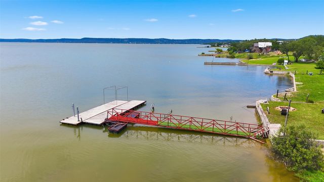 106 County Road 142, Burnet, TX 78611