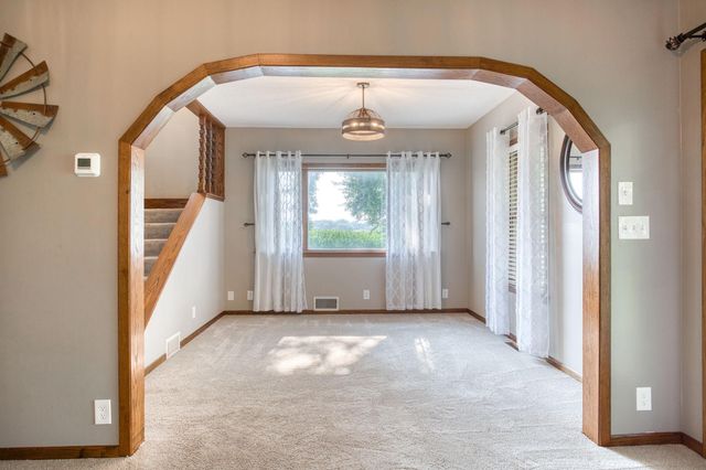 1722 US Highway 12, Hammond, WI 54015