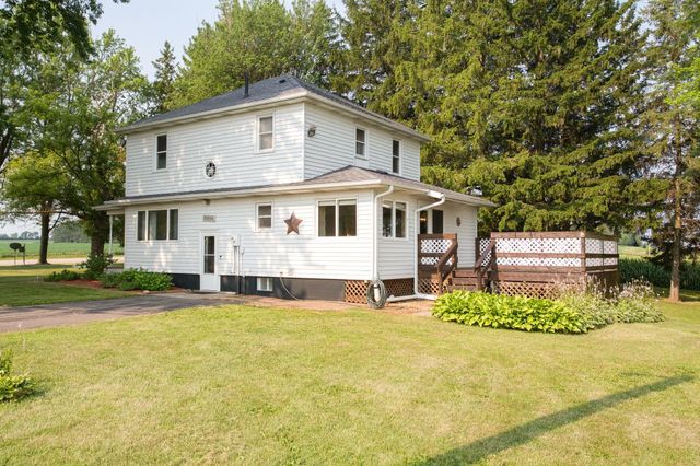 1722 US Highway 12, Hammond, WI 54015