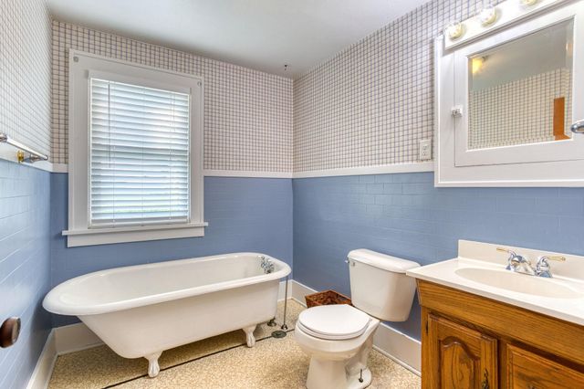 1722 US Highway 12, Hammond, WI 54015