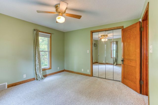 1722 US Highway 12, Hammond, WI 54015