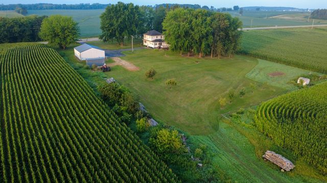 1722 US Highway 12, Hammond, WI 54015