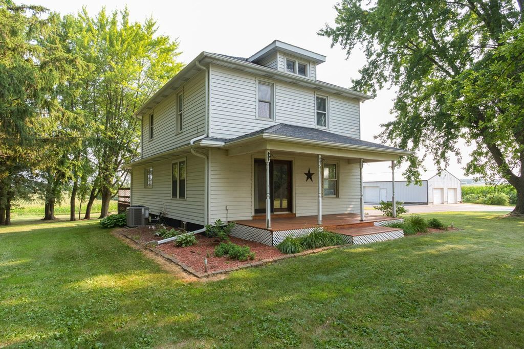 1722 US Highway 12, Hammond, WI 54015