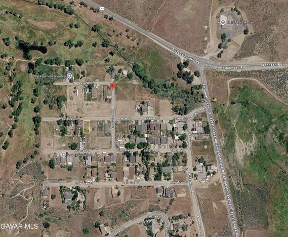 Boxtree Drive, Lake Elizabeth, CA 93532