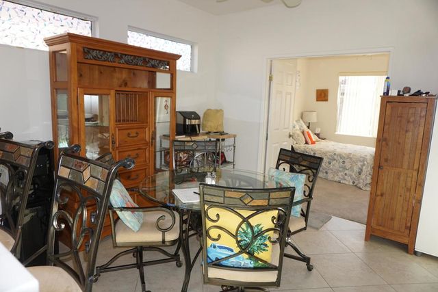 78137 Vinewood Drive, Palm Desert, CA 92211