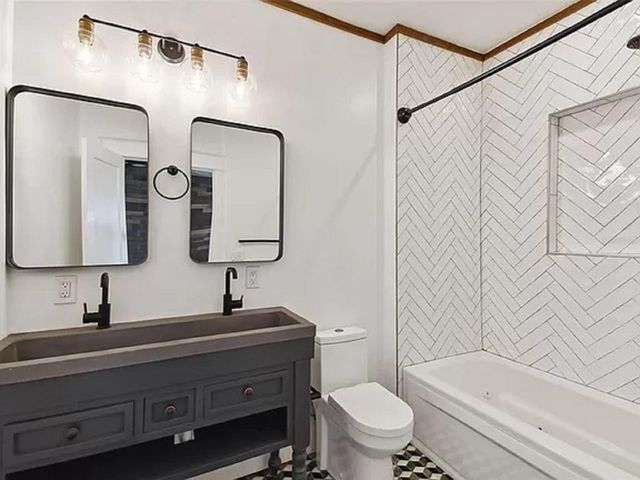 2508 N OLA AVENUE, Tampa, FL 33602