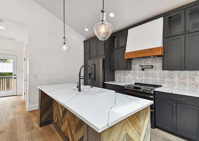 2508 N OLA AVENUE, Tampa, FL 33602