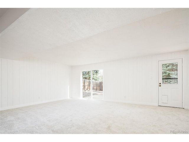 13429 W Auburn Ave, Lakewood, CO 80228