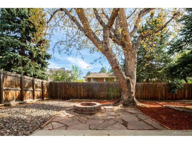 13429 W Auburn Ave, Lakewood, CO 80228