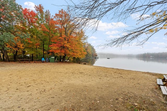 40 Wilder Ln, Leominster, MA 01453