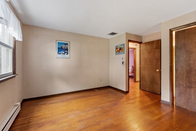 40 Wilder Ln, Leominster, MA 01453