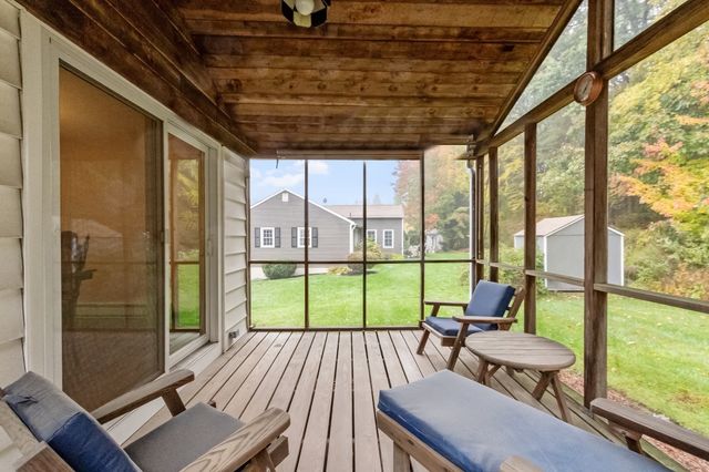 40 Wilder Ln, Leominster, MA 01453