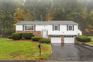 40 Wilder Ln, Leominster, MA 01453