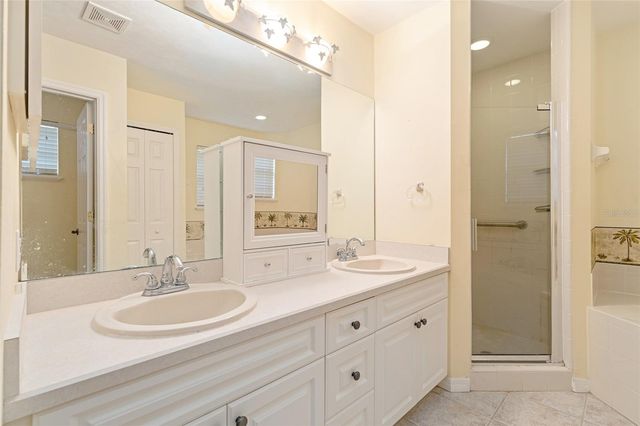 10160 SW 48TH PLACE, Gainesville, FL 32608