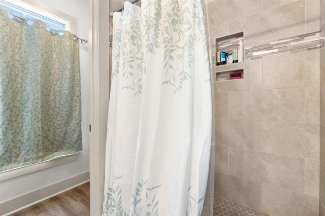 7702 Nine Oaks Drive, Lake Charles, LA 70607