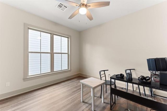 7702 Nine Oaks Drive, Lake Charles, LA 70607