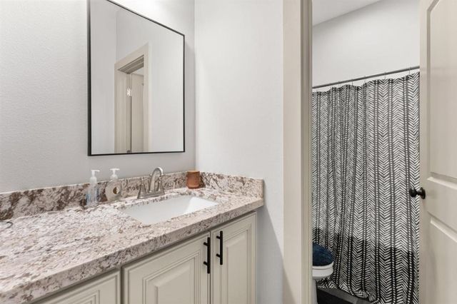 7702 Nine Oaks Drive, Lake Charles, LA 70607