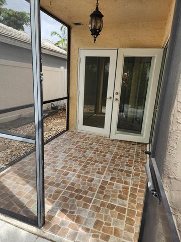 9812 NW 2nd Court, Plantation, FL 33324