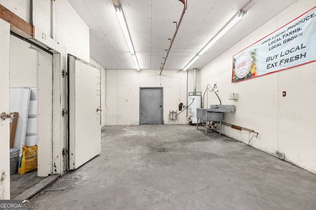 1297 Wesleyan Drive, Macon, GA 31210