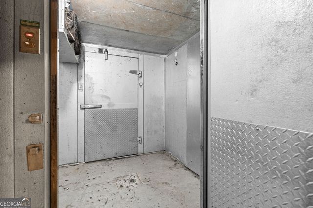 1297 Wesleyan Drive, Macon, GA 31210