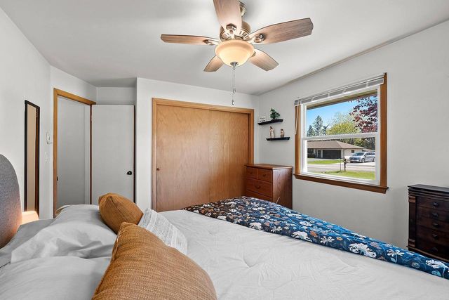 N1579 RIDGEWAY DRIVE, Greenville, WI 54942