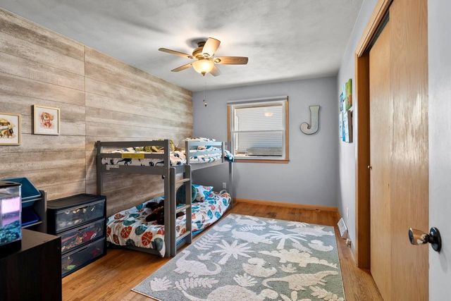 N1579 RIDGEWAY DRIVE, Greenville, WI 54942