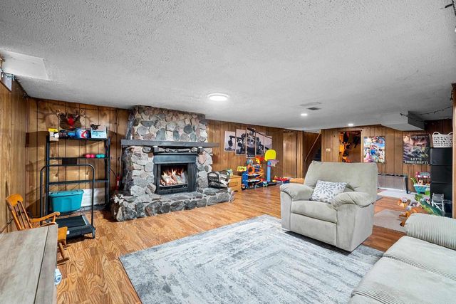 N1579 RIDGEWAY DRIVE, Greenville, WI 54942