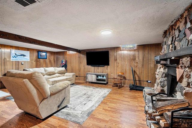 N1579 RIDGEWAY DRIVE, Greenville, WI 54942
