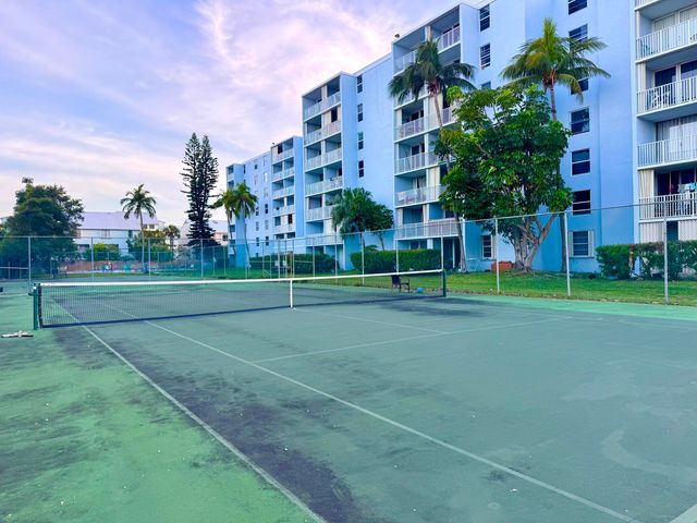 3312 Northside Dr Apt 405, Key West, FL 33040