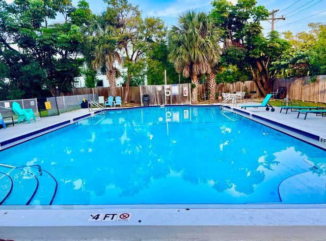 3312 Northside Dr Apt 405, Key West, FL 33040